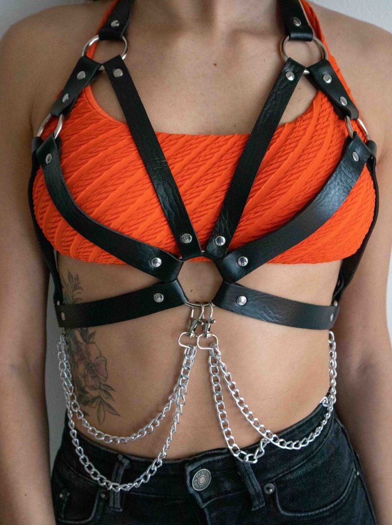 Harness - popruhy - festival a párty outfity