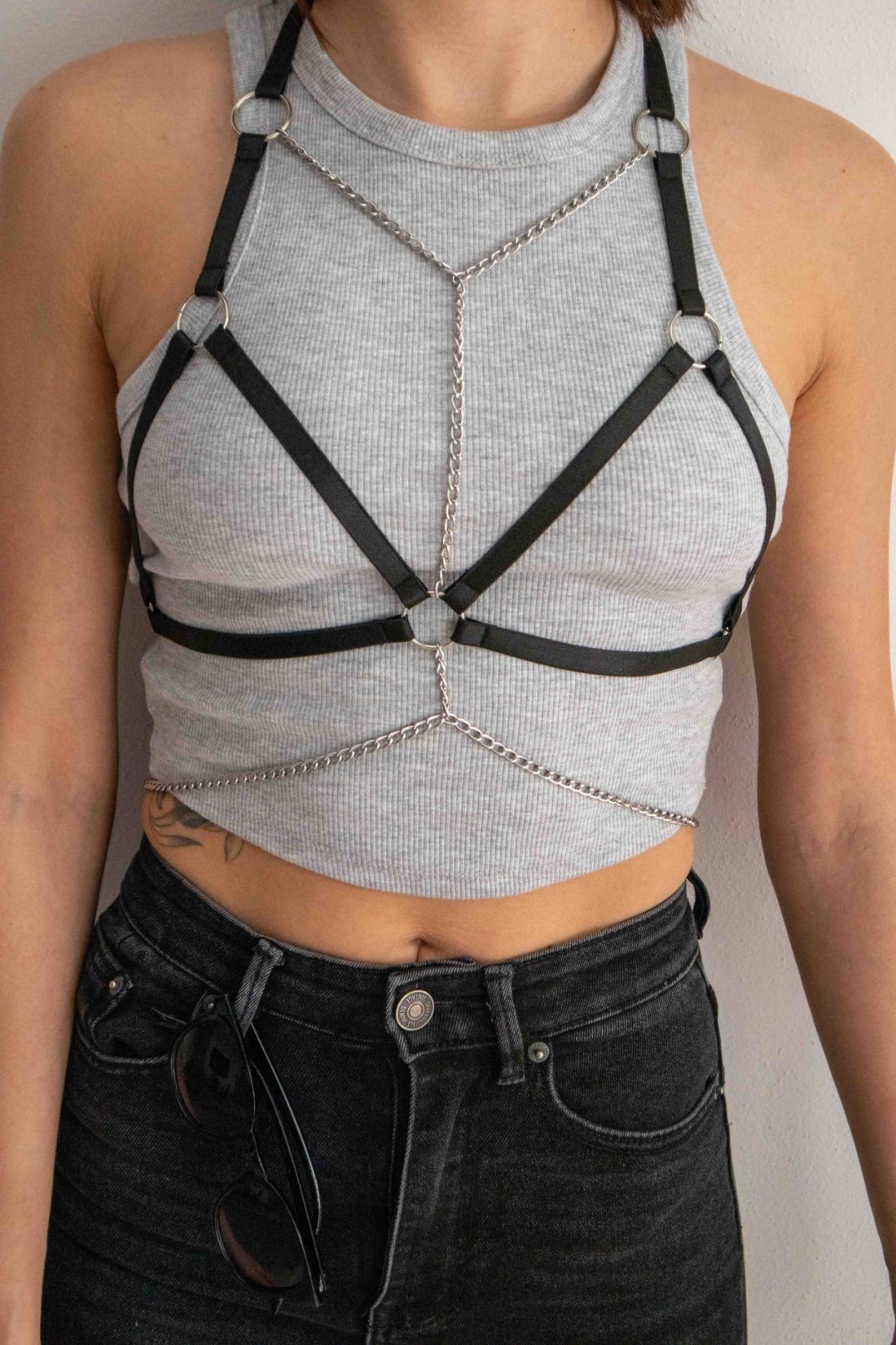 Harness - popruhy - festival a párty outfity