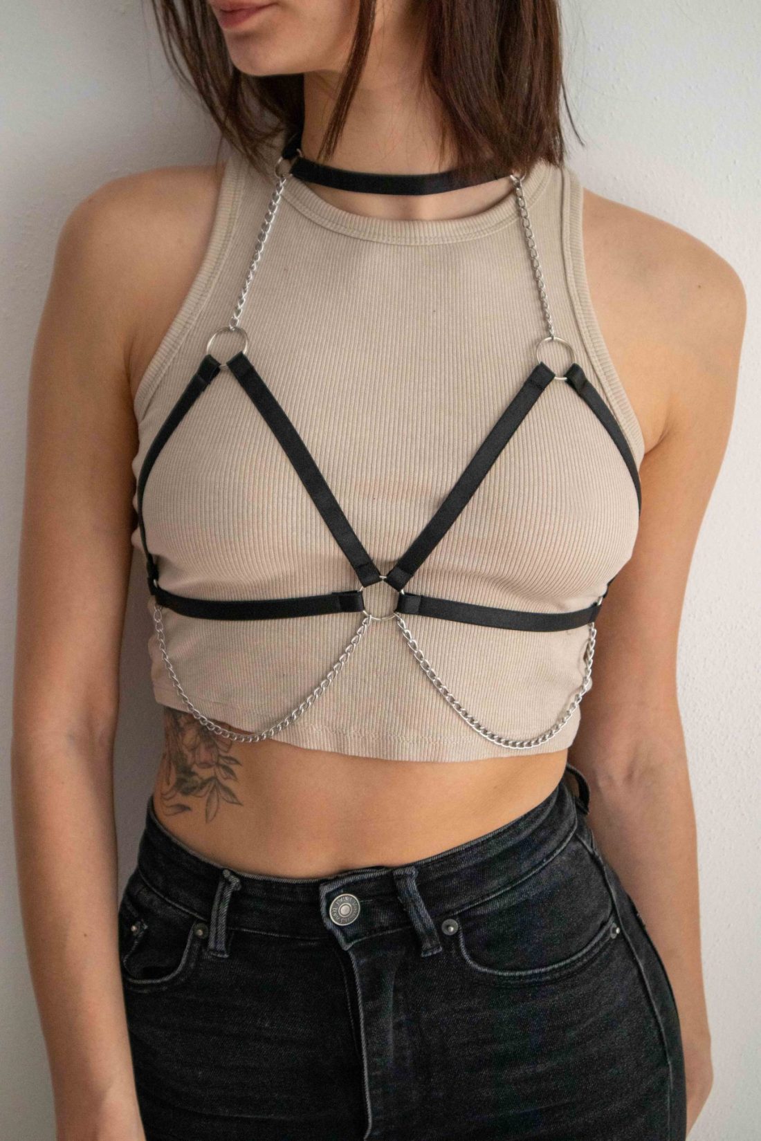 Harness - popruhy - festival a párty outfity