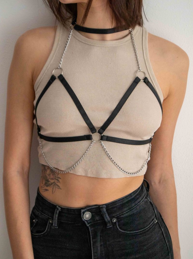 Harness - popruhy - festival a párty outfity